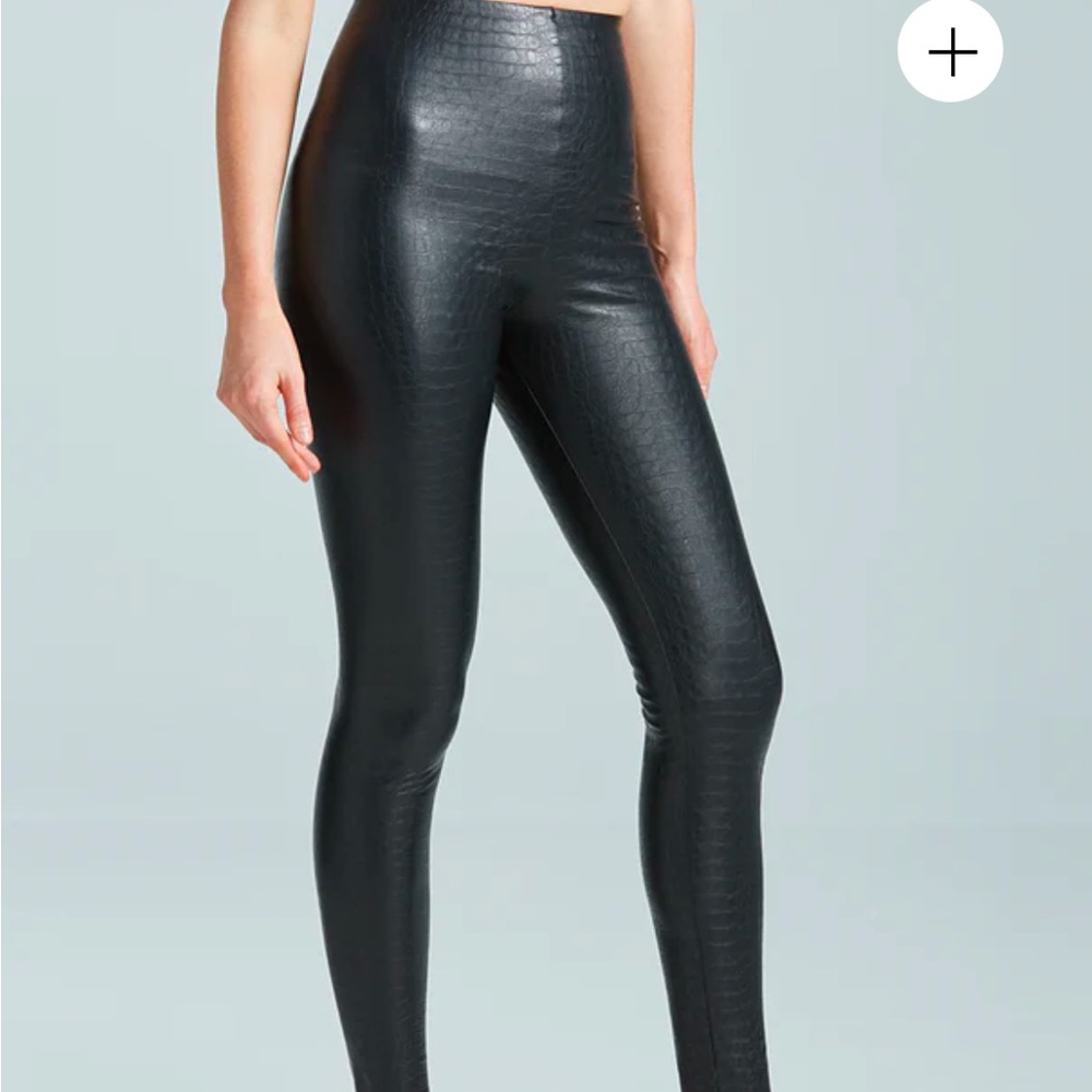 Commando High-Waisted Black Textured Leggings